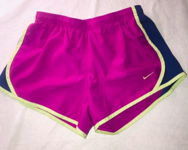 Nike running short