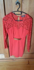 Robe rouge superbe